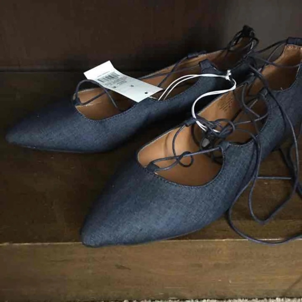 Mossimo Kady lace up flats